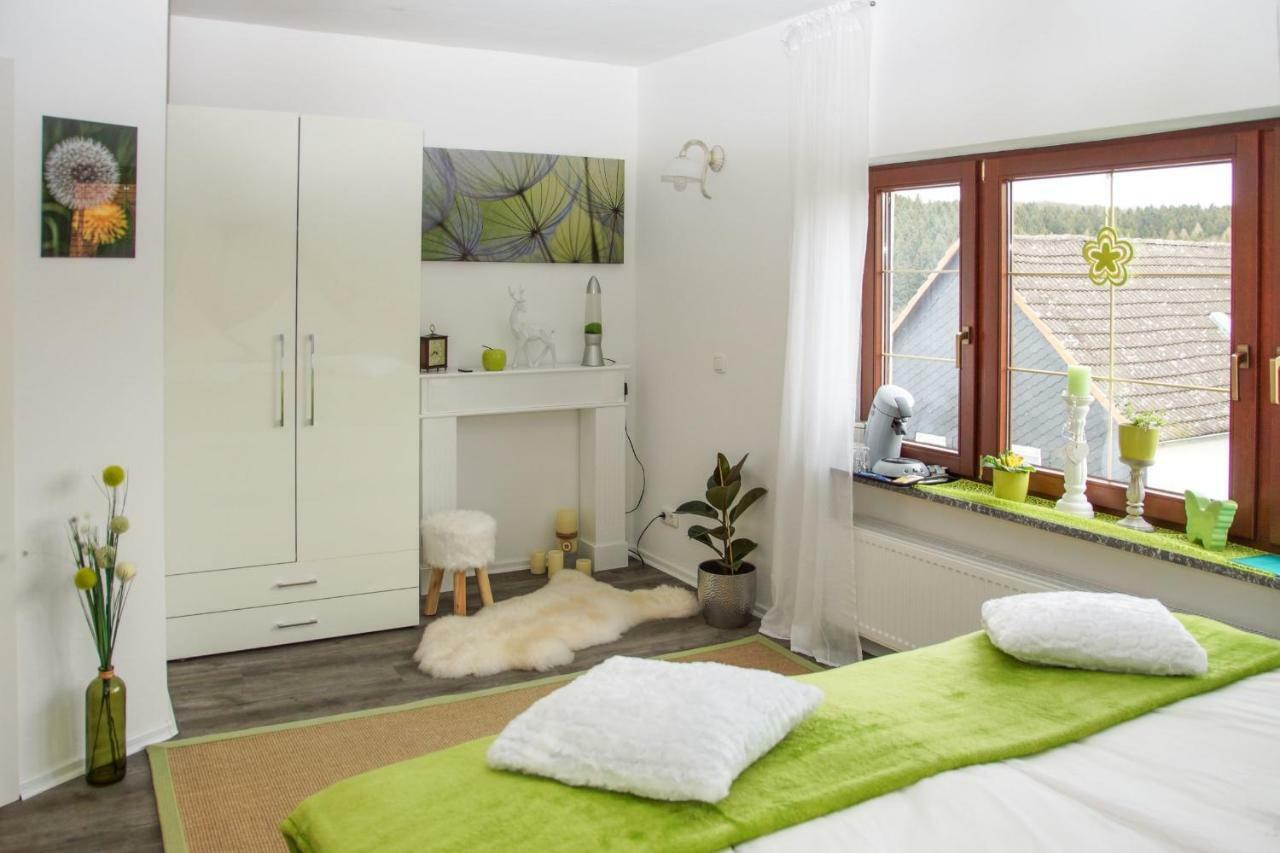 Gaestehaus Koehler Waldsolms Ngoại thất bức ảnh